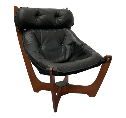 IMG Luna Leather High-Back Chair